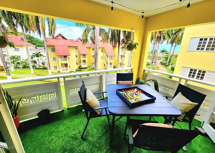 Relax On The Ridge - Ocho Rios Escape
