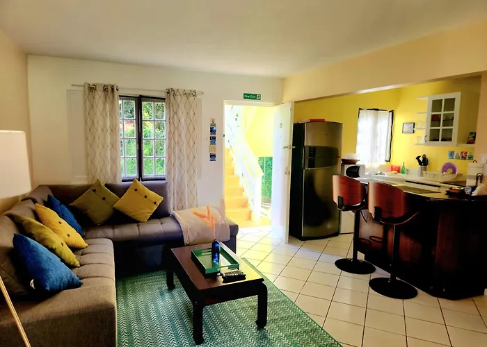 Relax On The Ridge - Ocho Rios Escape
