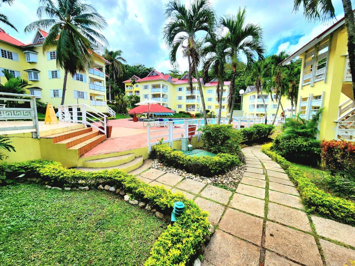 Villa Relax On The Ridge - Escape Ocho Rios