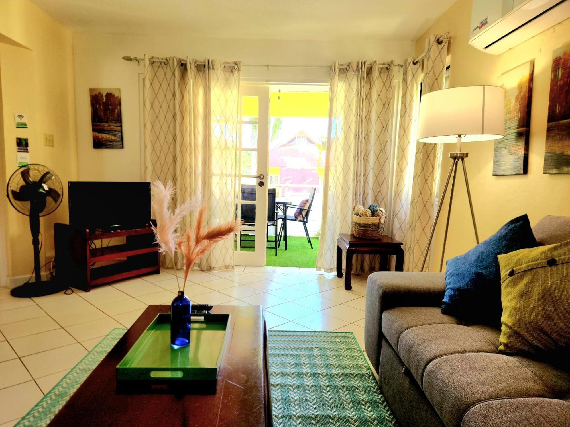 Relax On The Ridge - Escape * Ocho Rios